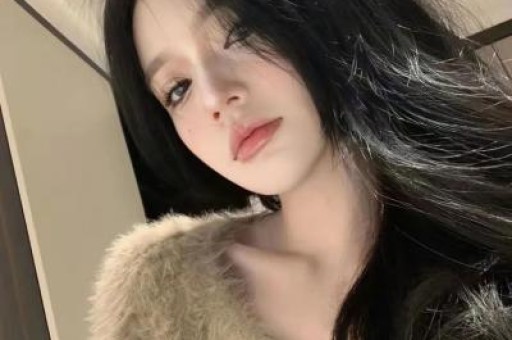 天价穿搭引全网哗然！梅根单品溢价离谱带货人设彻底翻车遭全网质疑