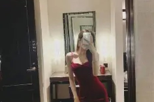 继宇芽事件后某明星外籍女友再曝家暴网友呼吁-爱奇艺